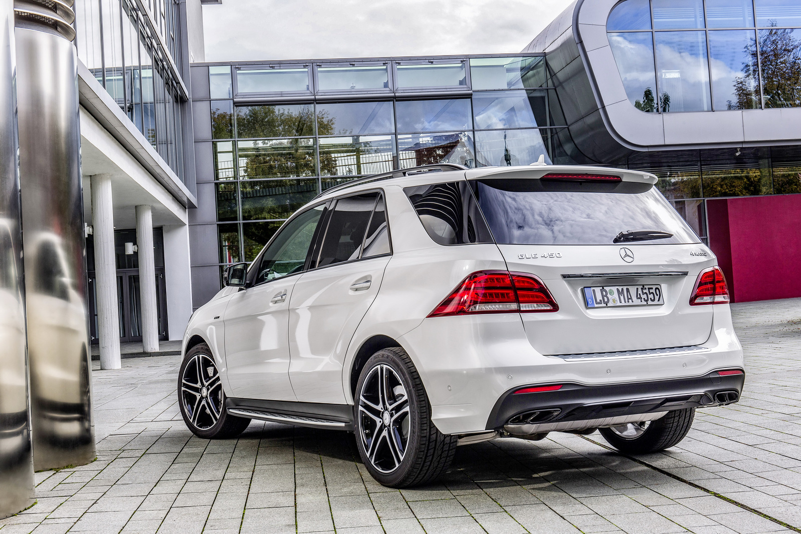 Gle 450 Amg 4matic W166 15 Auto Bild