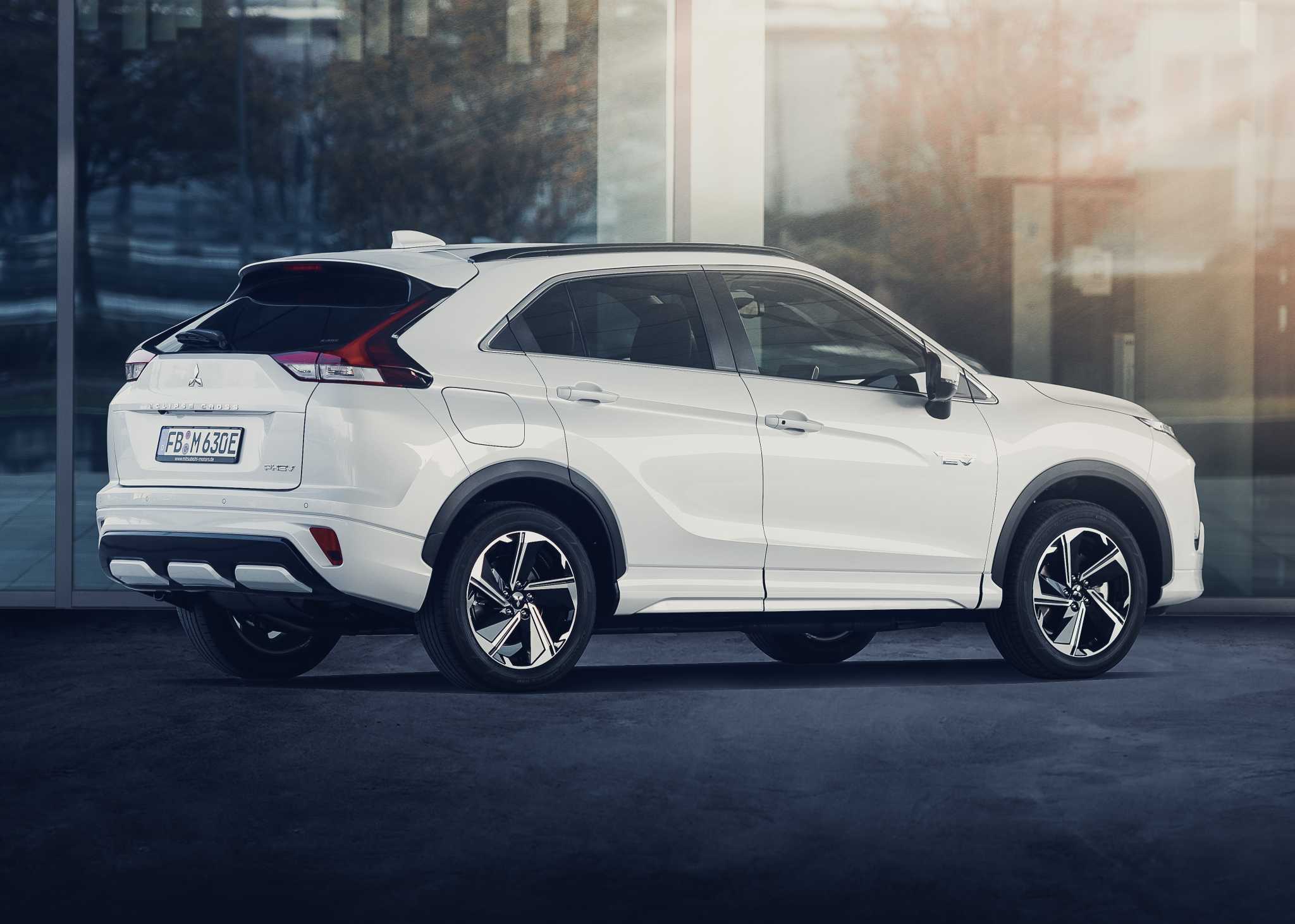 Mitsubishi Eclipse Cross facelift PHEV 4 AUTO BILD